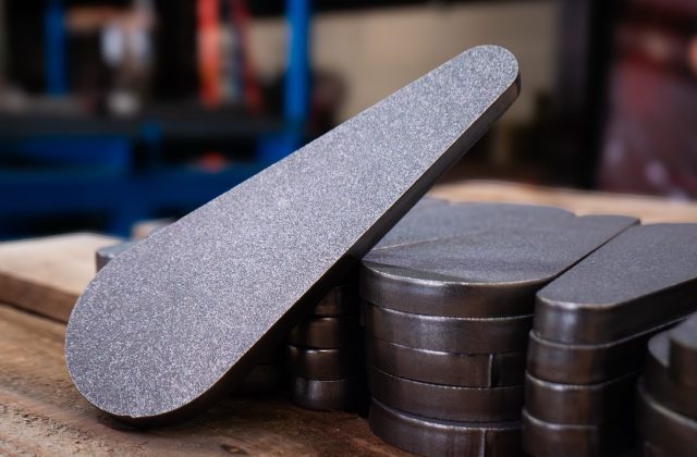 YPS_Facilities-3 Large Steel Plates